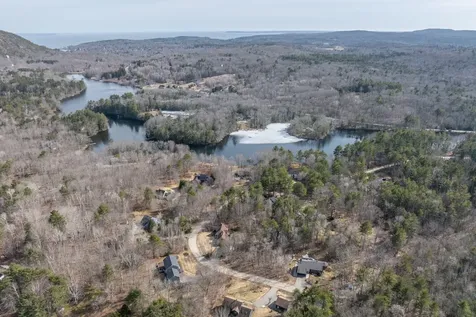 17 William Glen Drive Camden ME 04843