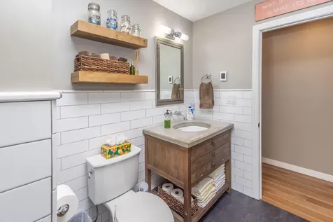 17 William Glen Drive Camden ME 04843