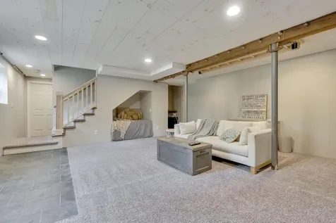 19 Oak Woods Road North Berwick ME 03906