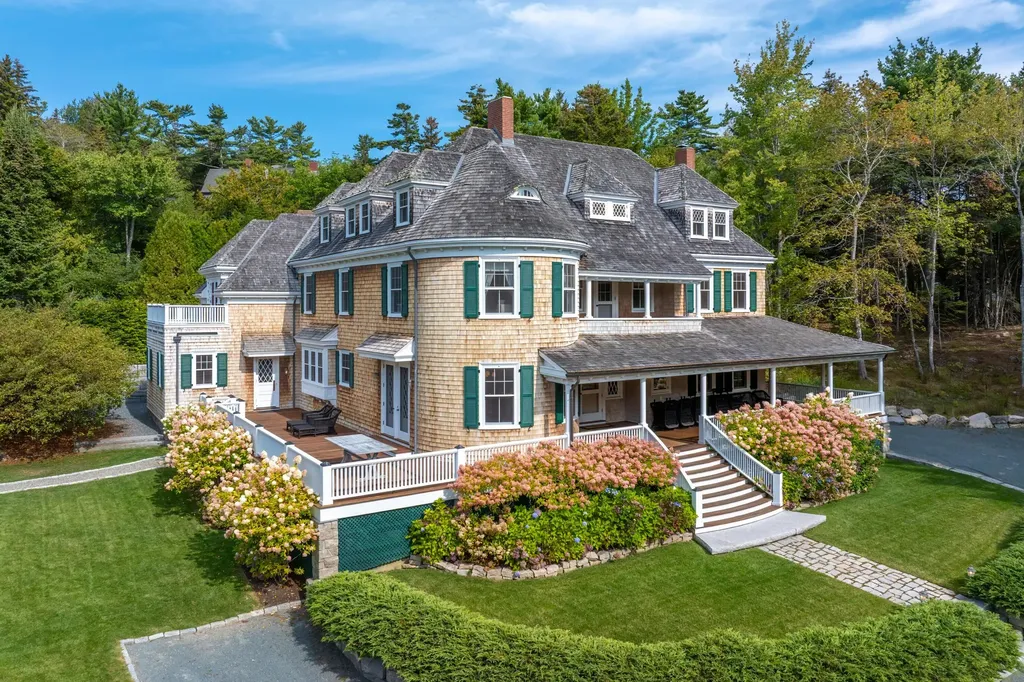 28 Harborside Road, Northeast Harbor Mount Desert ME 04662