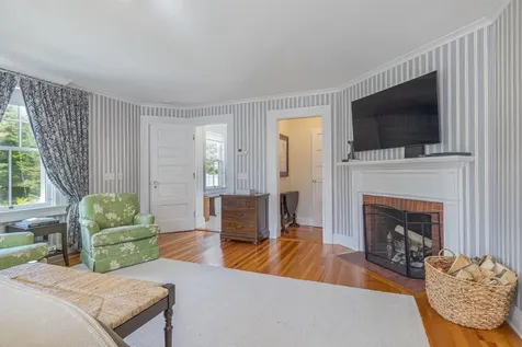28 Harborside Road, Northeast Harbor Mount Desert ME 04662