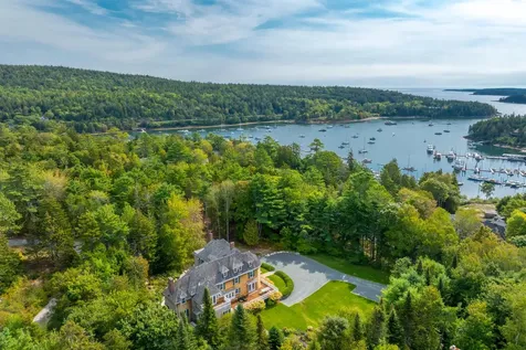 28 Harborside Road, Northeast Harbor Mount Desert ME 04662