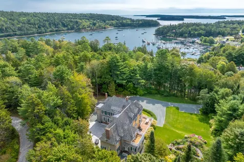 28 Harborside Road, Northeast Harbor Mount Desert ME 04662