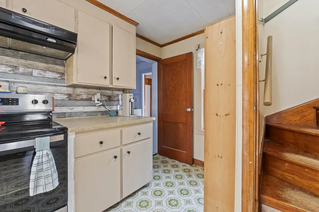 341 East Road Wales ME 04280