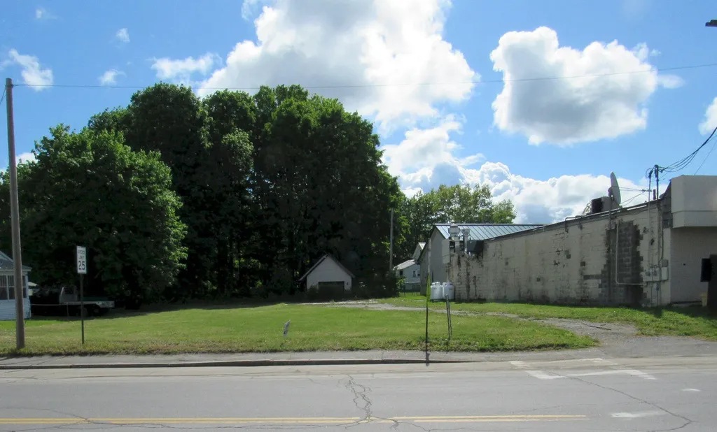 19 Weston Avenue Madison ME 04950