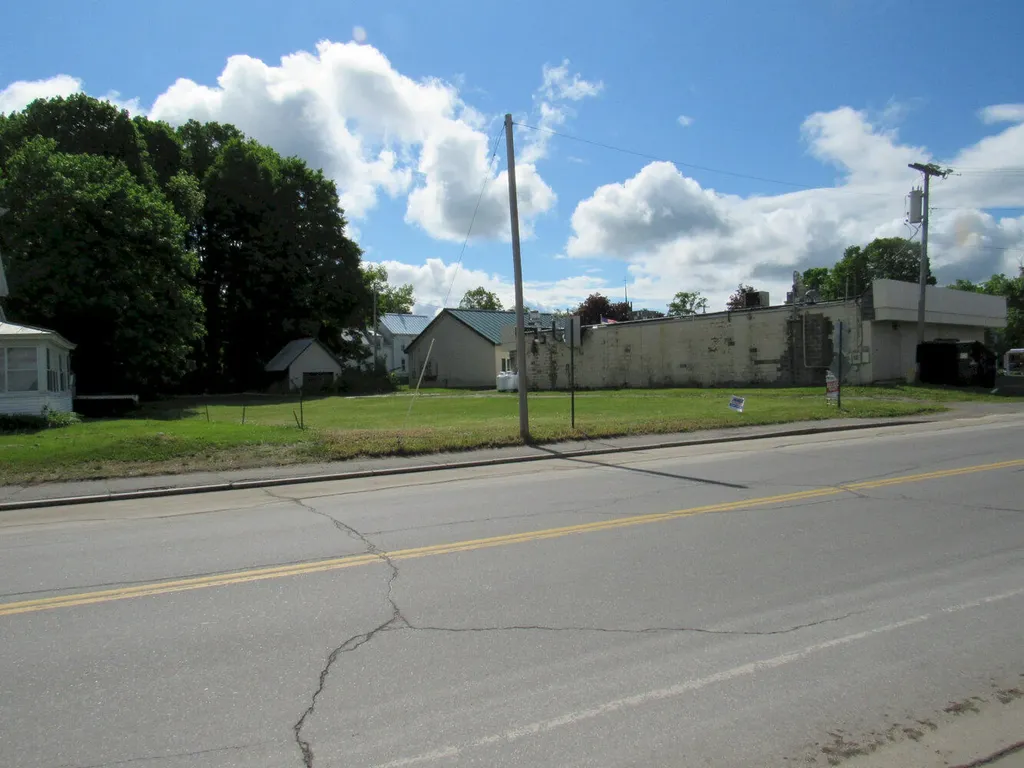 19 Weston Avenue Madison ME 04950