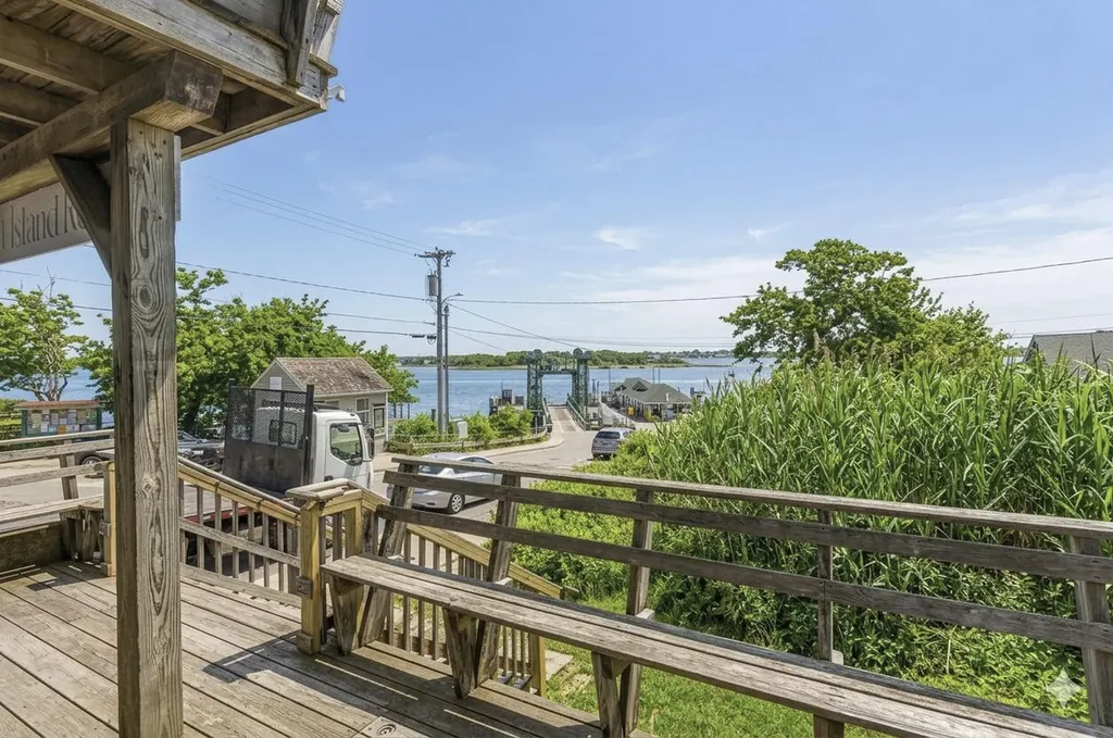 14 Welch Street Portland ME 04108
