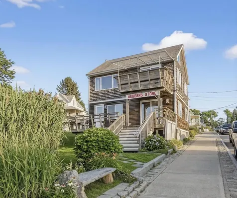 14 Welch Street Portland ME 04108