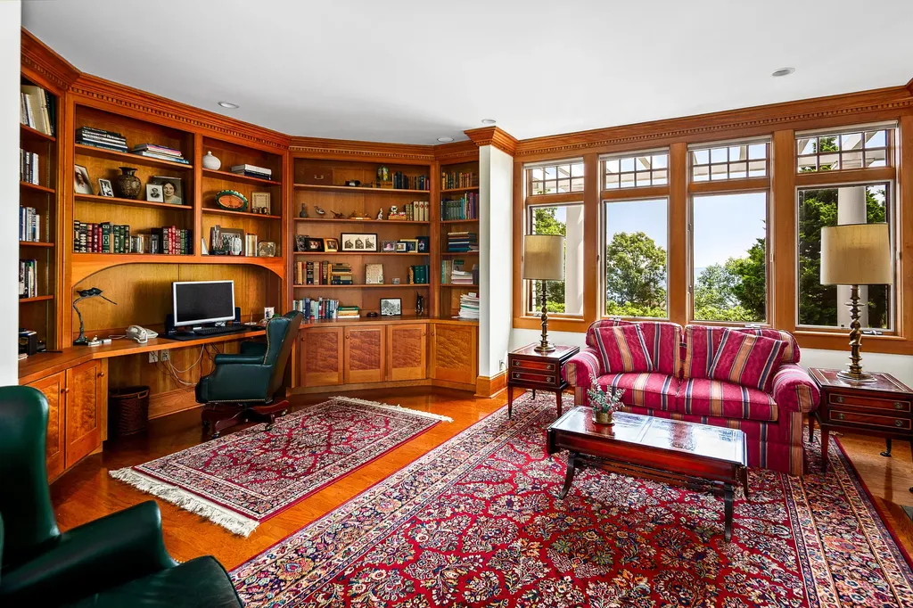 30 Eastward Rockport ME 04856