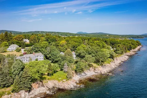 30 Eastward Rockport ME 04856