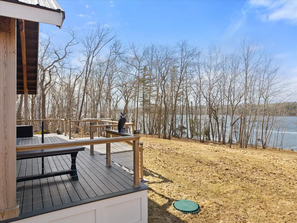 17 Hopkins Lane Verona Island ME 04416