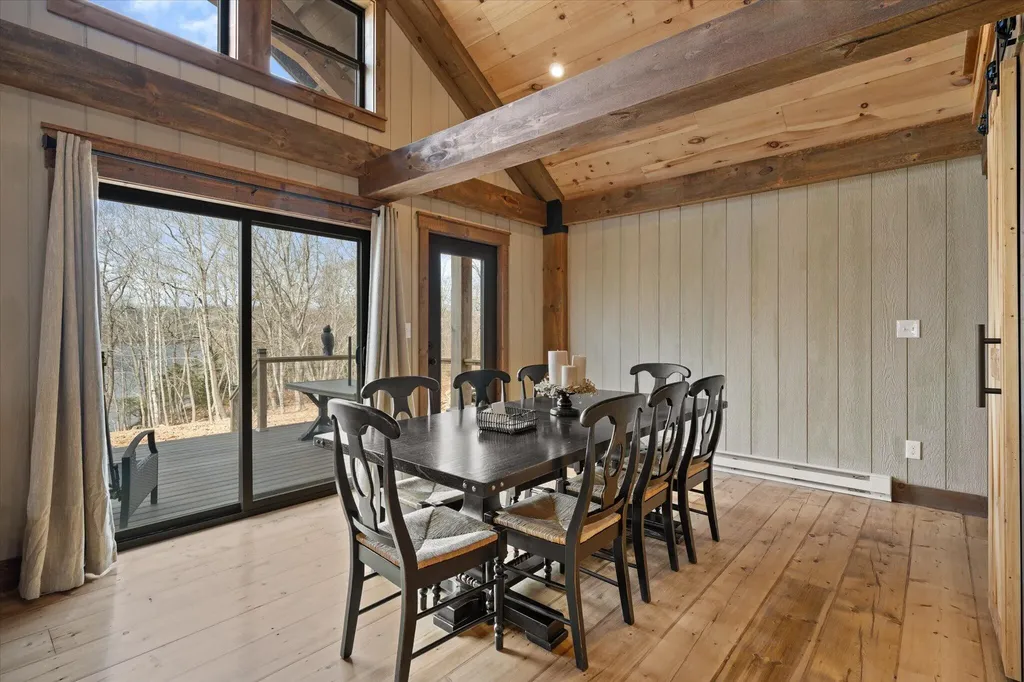 17 Hopkins Lane Verona Island ME 04416
