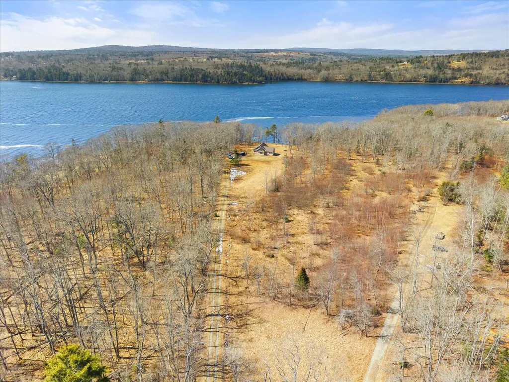 17 Hopkins Lane Verona Island ME 04416