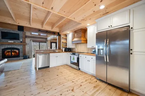 17 Hopkins Lane Verona Island ME 04416