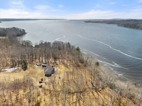 17 Hopkins Lane Verona Island ME 04416