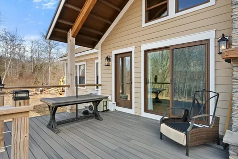 17 Hopkins Lane Verona Island ME 04416
