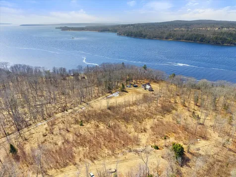 17 Hopkins Lane Verona Island ME 04416