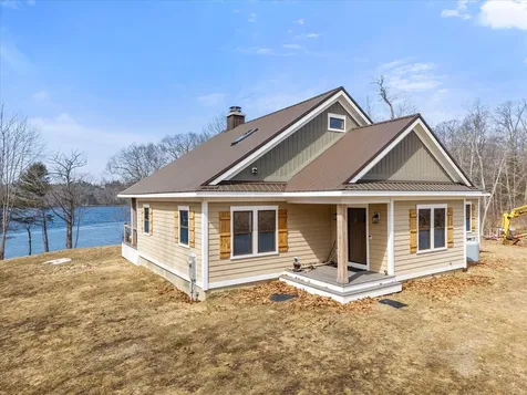 17 Hopkins Lane Verona Island ME 04416