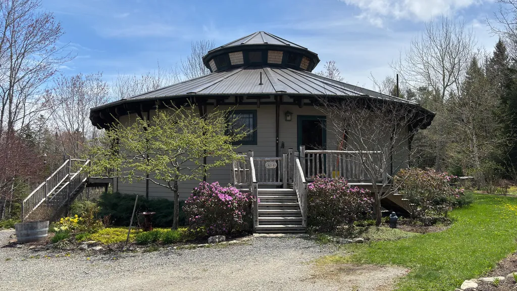 61 Ol Cranberry Way Trenton ME 04605