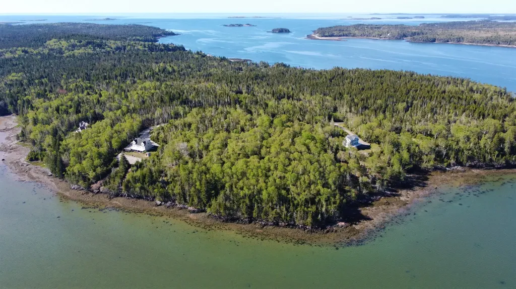 Lot 17a Yoho Head Road Machiasport ME 04655