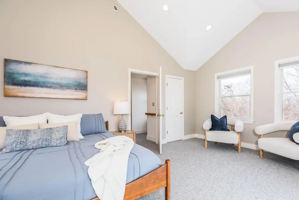 81 Goodwin Road Kittery ME 03905