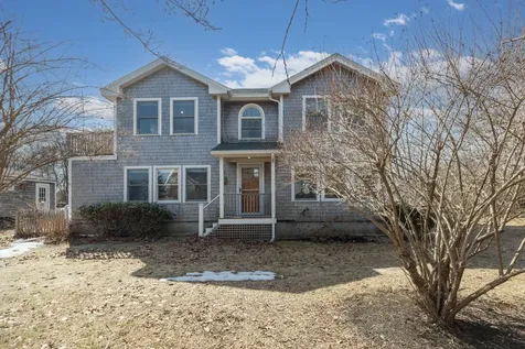 81 Goodwin Road Kittery ME 03905