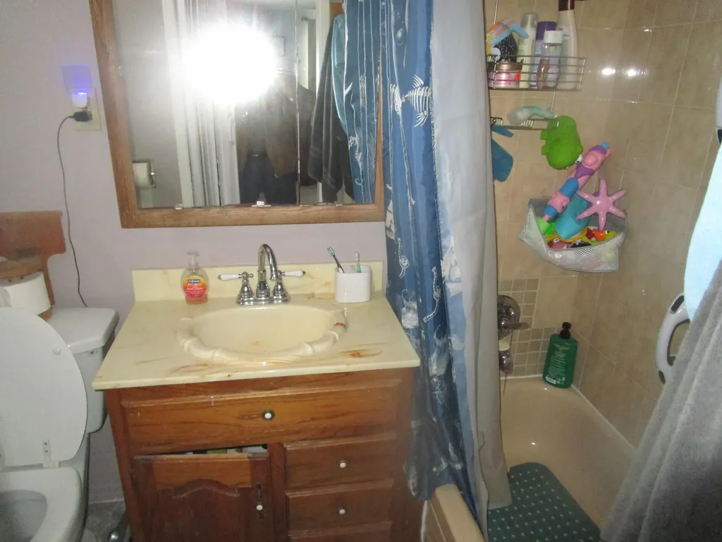 2371 Union Street Hermon ME 04401