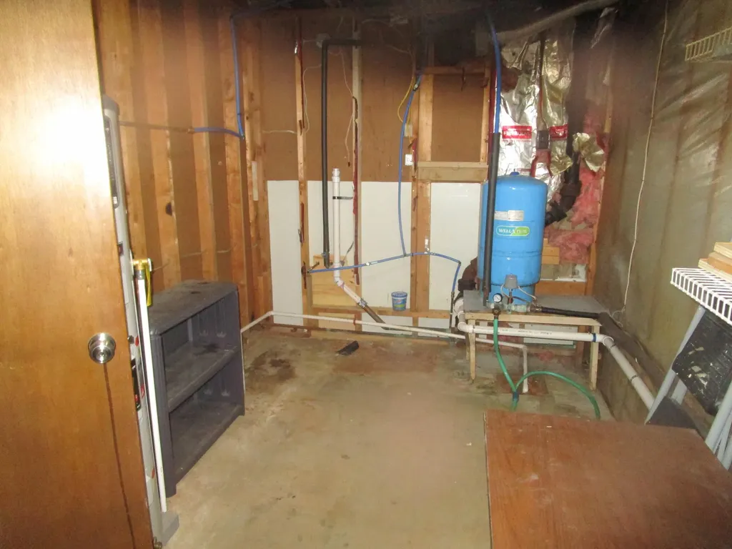 2371 Union Street Hermon ME 04401