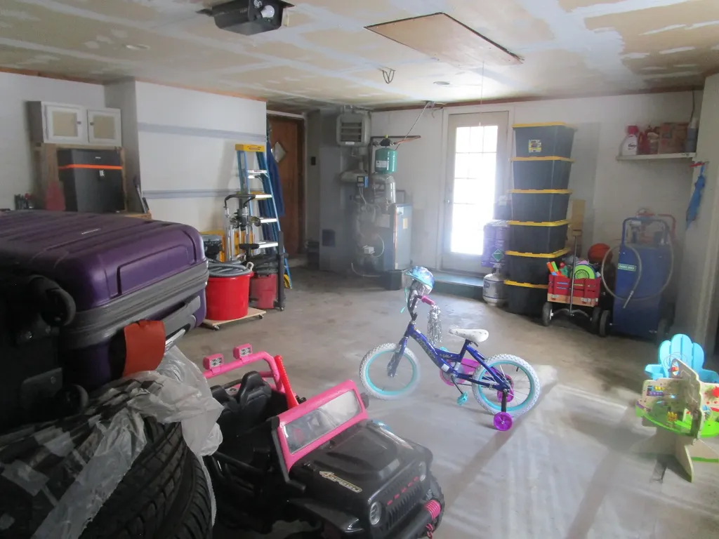 2371 Union Street Hermon ME 04401