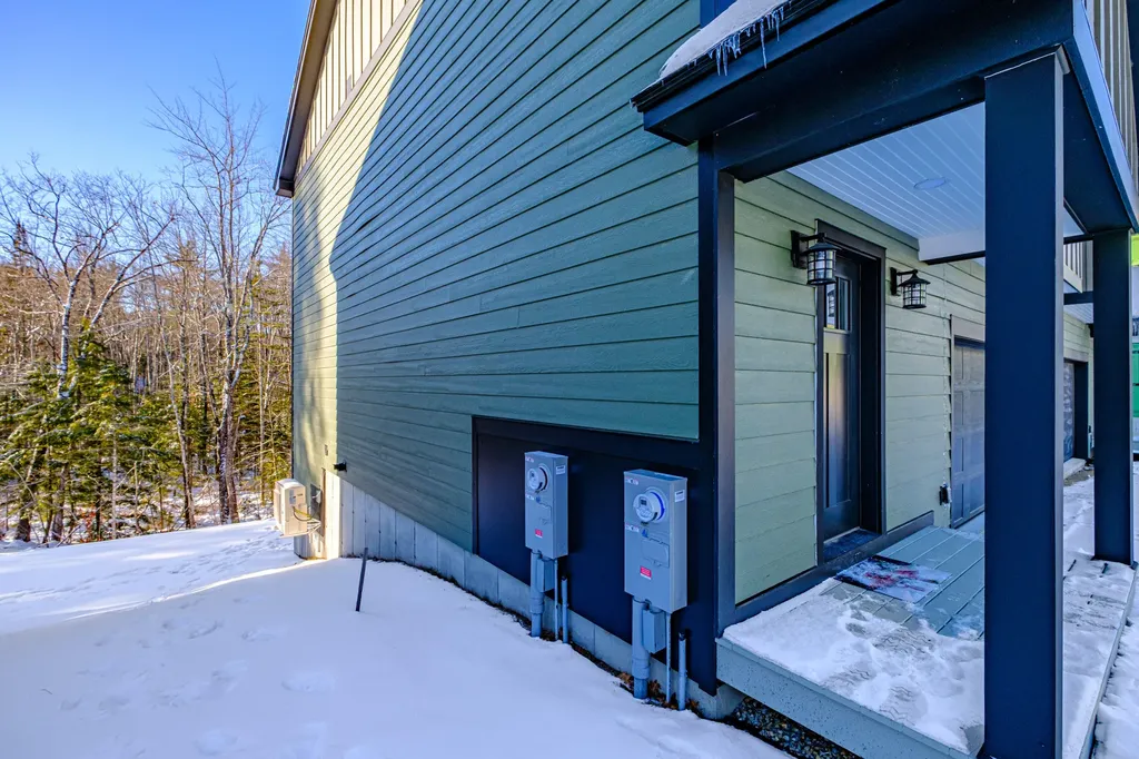 Unit 5 Mountain Road Bridgton ME 04009