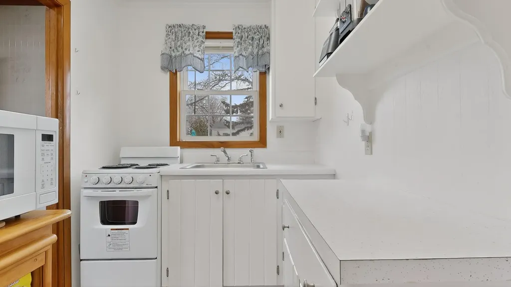6-8 Avenue Three Scarborough ME 04074