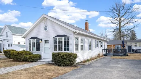 6-8 Avenue Three Scarborough ME 04074