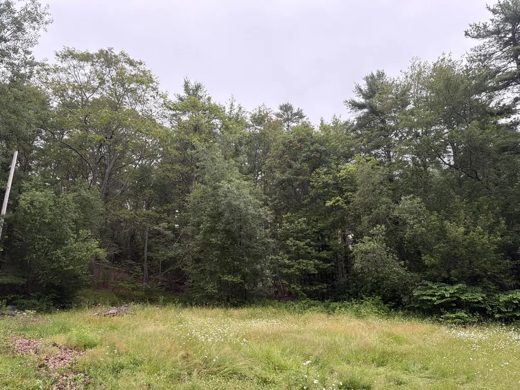 94 Shady Lane Wiscasset ME 04578