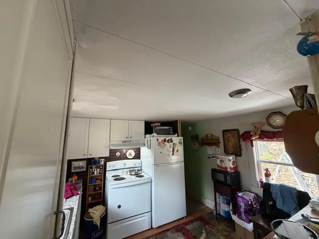 94 Shady Lane Wiscasset ME 04578