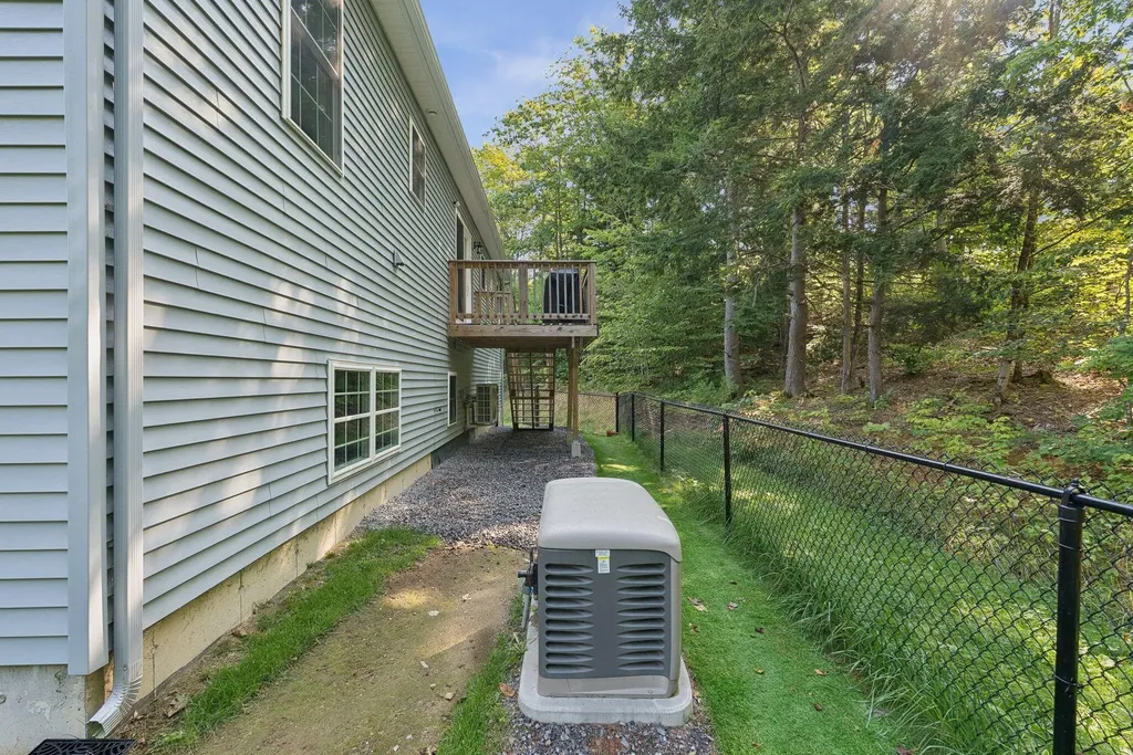 48 St Pierre Drive Sidney ME 04330