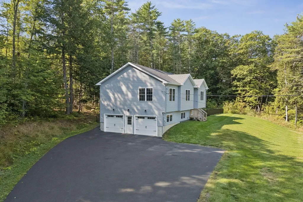 48 St Pierre Drive Sidney ME 04330