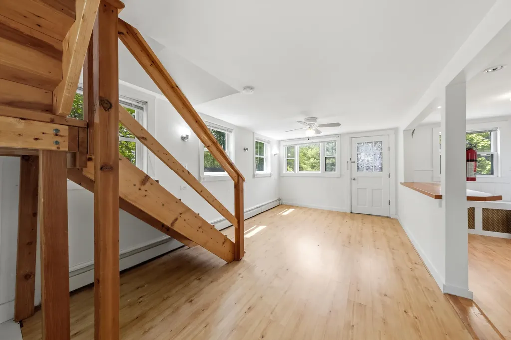 20 Chestnut Street Rockland ME 04841