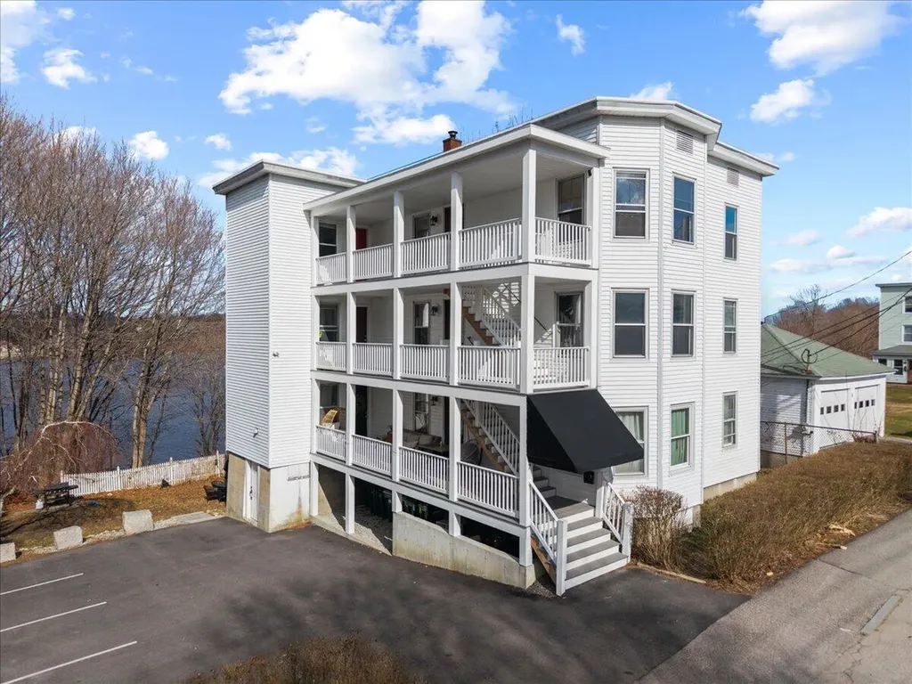 147 Cleaves Street Biddeford ME 04005