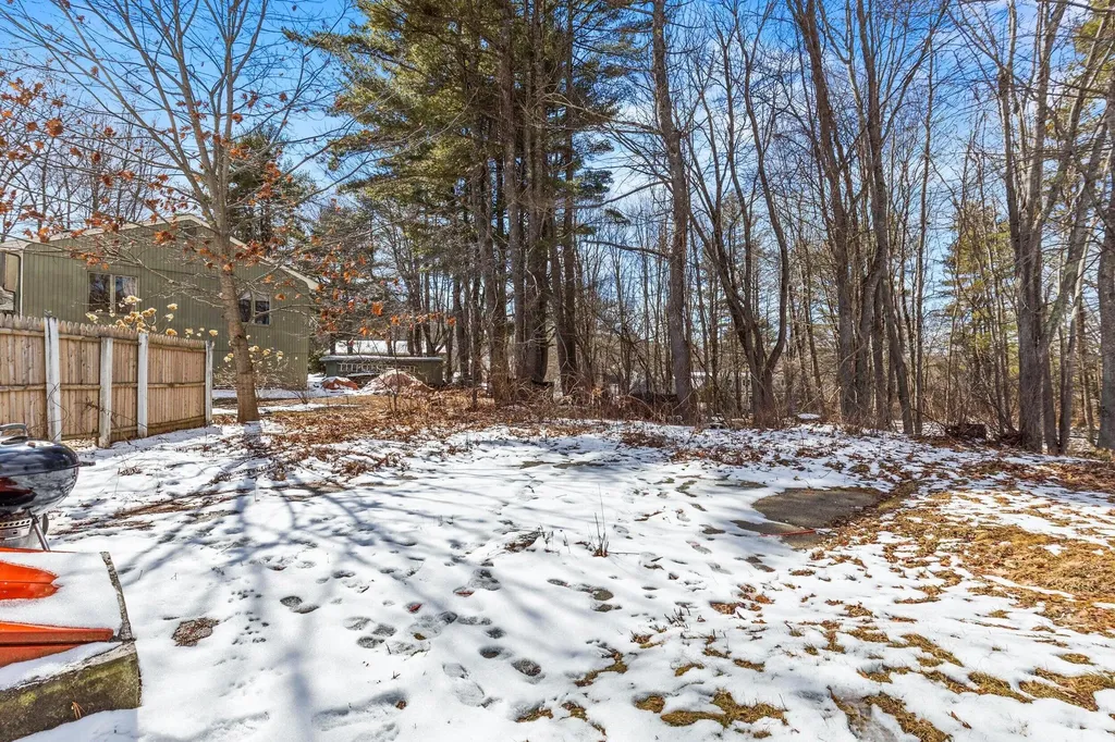 267 W Elm Street Yarmouth ME 04096