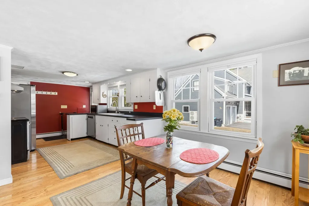 267 W Elm Street Yarmouth ME 04096