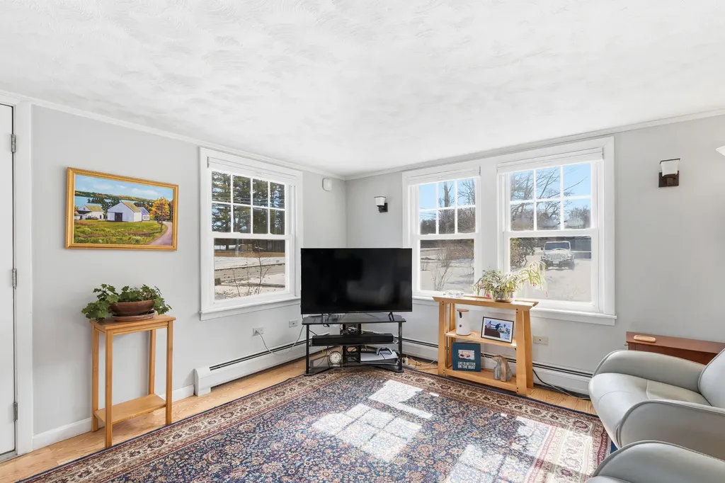 267 W Elm Street Yarmouth ME 04096