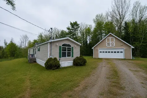 19 Marston Meadow Road Glenburn ME 04401