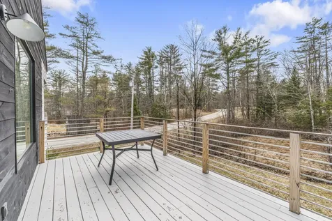 1 Cairn Hill Road Bowdoinham ME 04008