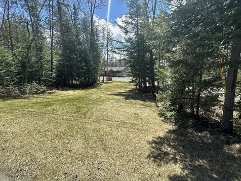 530 East Van Buren Cove Road T17 R3 Wels ME 04785