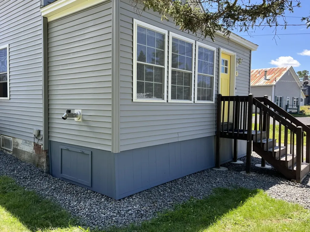 11 Coburn Avenue E Jackman ME 04945