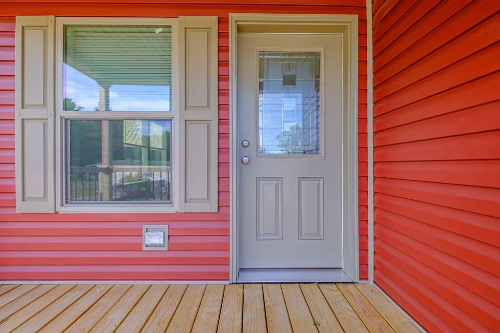 8 Maplewood Drive Limington ME 04049