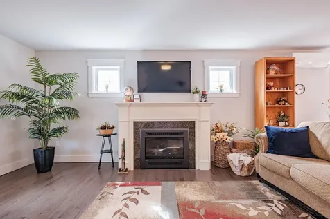 4 Ladd Drive Scarborough ME 04074