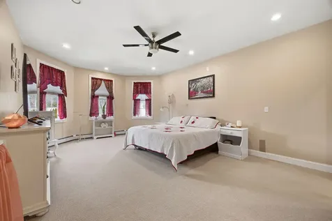 16 Ocean Greens Drive Saco ME 04072