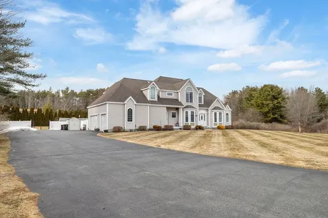 16 Ocean Greens Drive Saco ME 04072