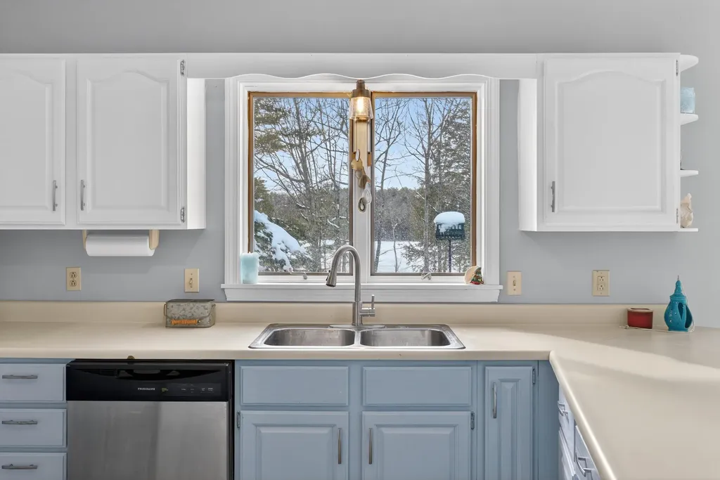 87 Maple Ridge Drive Monmouth ME 04259